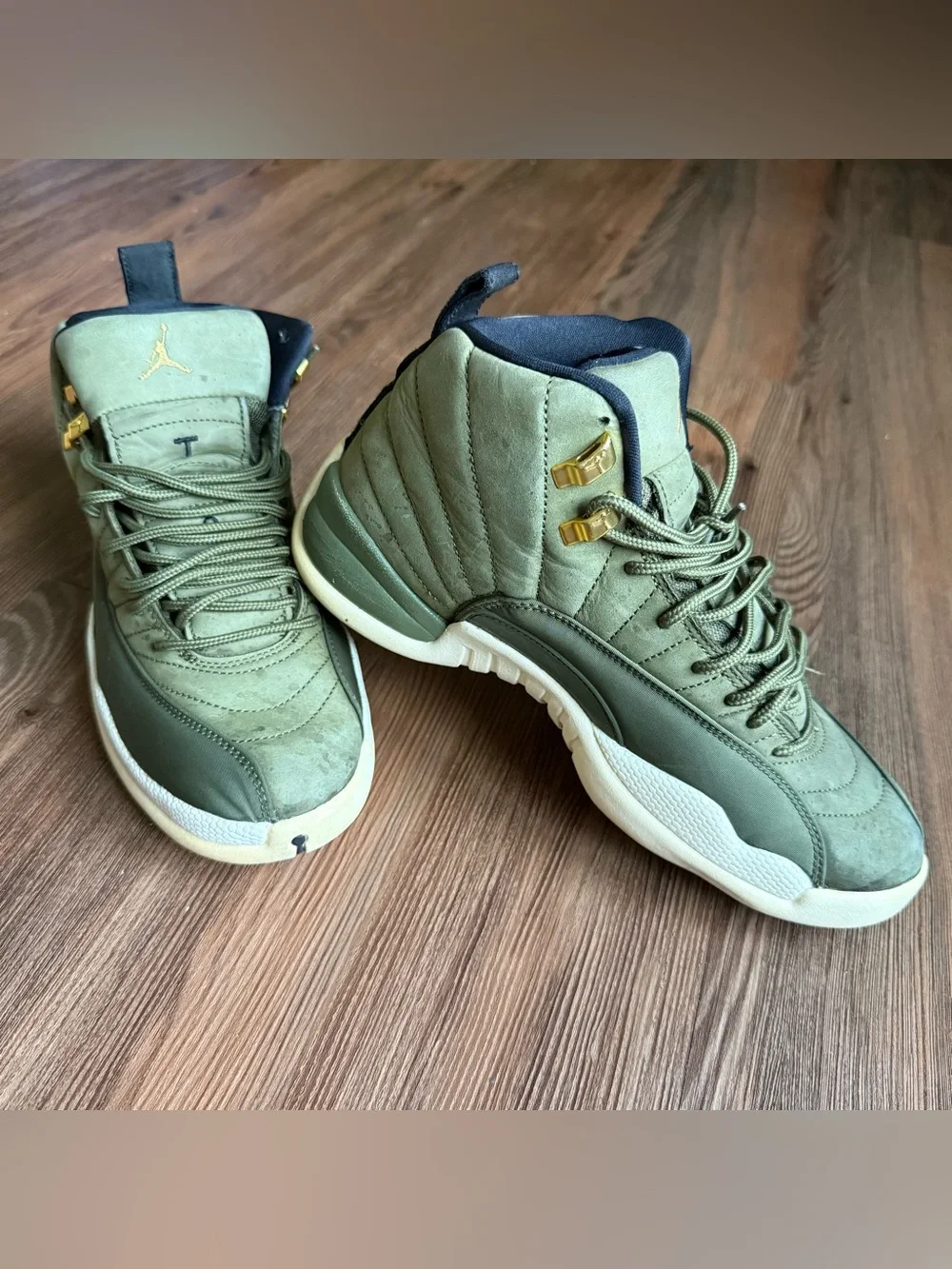 Air Jordan 12 Retro